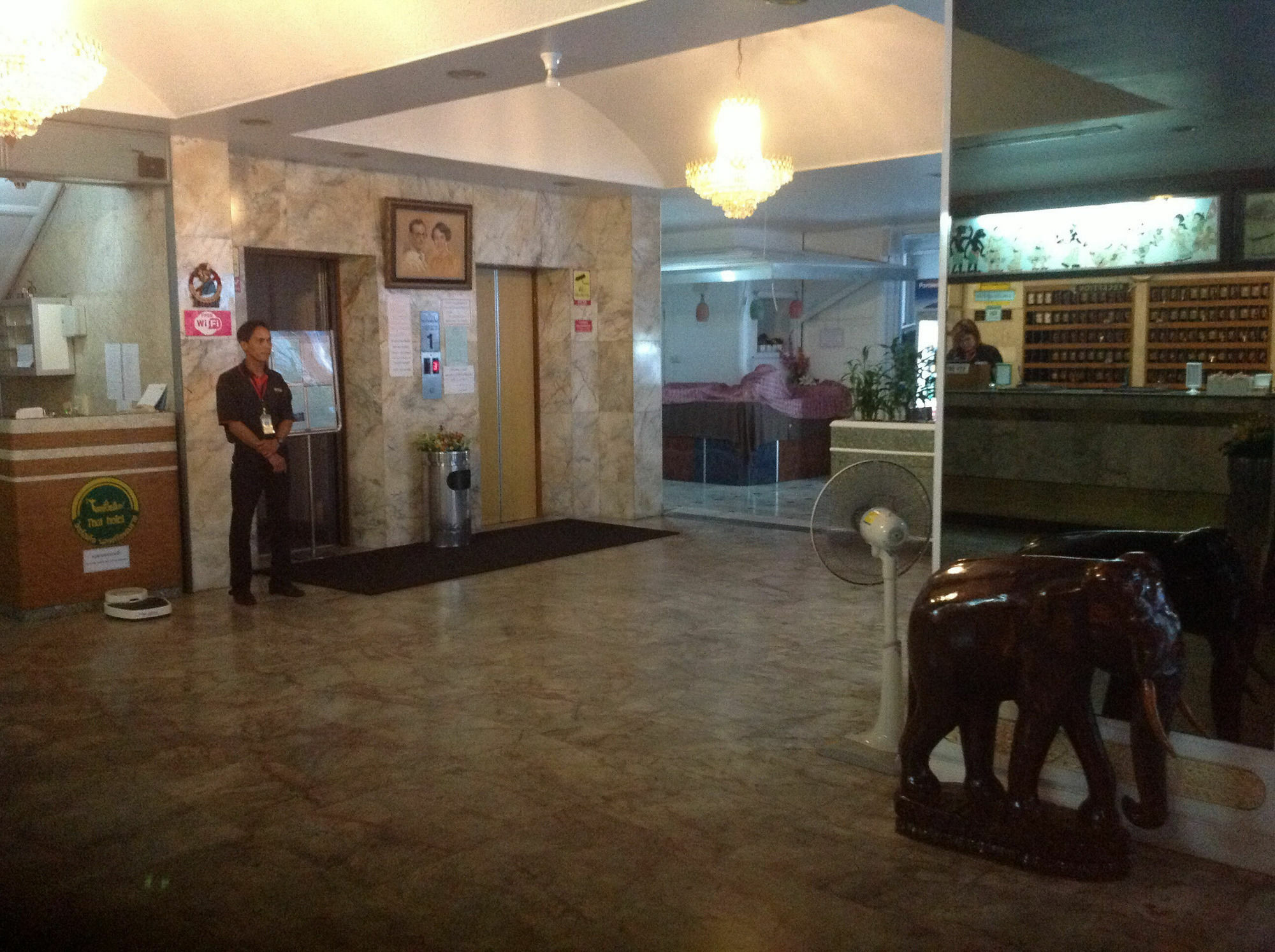 Thaihotel Nakorn Si Thammarat 洛坤府 外观 照片